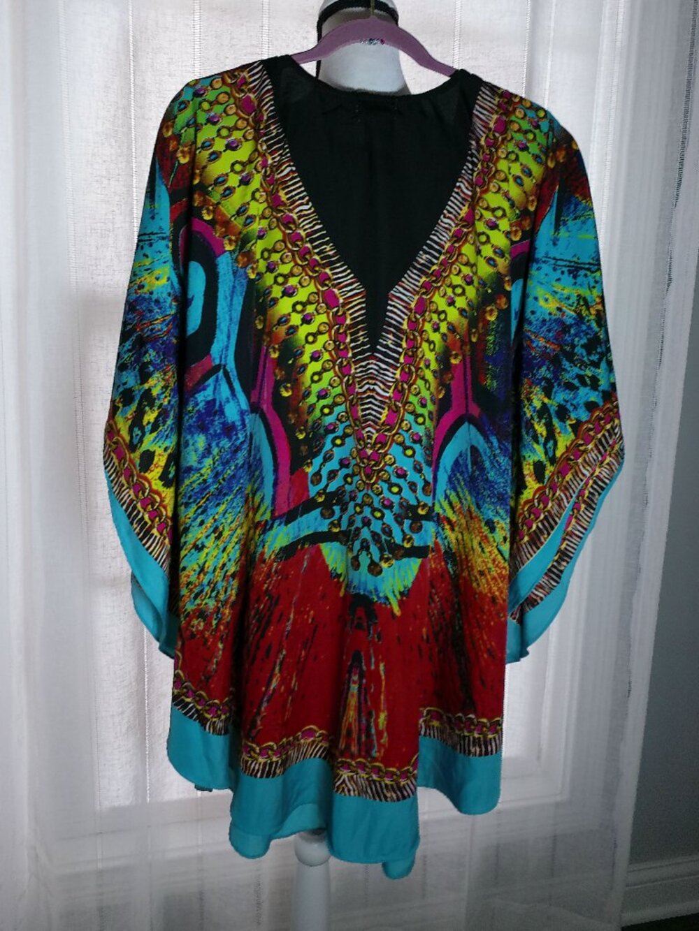 BEACHES & BOHO Arm Holes V-Neck Colorful Design w/Shiny Gold Studs Cover-Up S/M - Picture 3 of 8